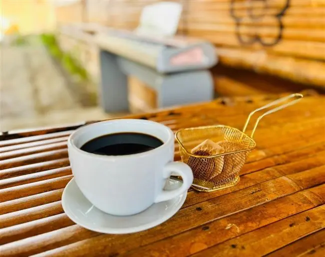 Brewed coffee served with pandesal at B&Y Agri Tourism Park